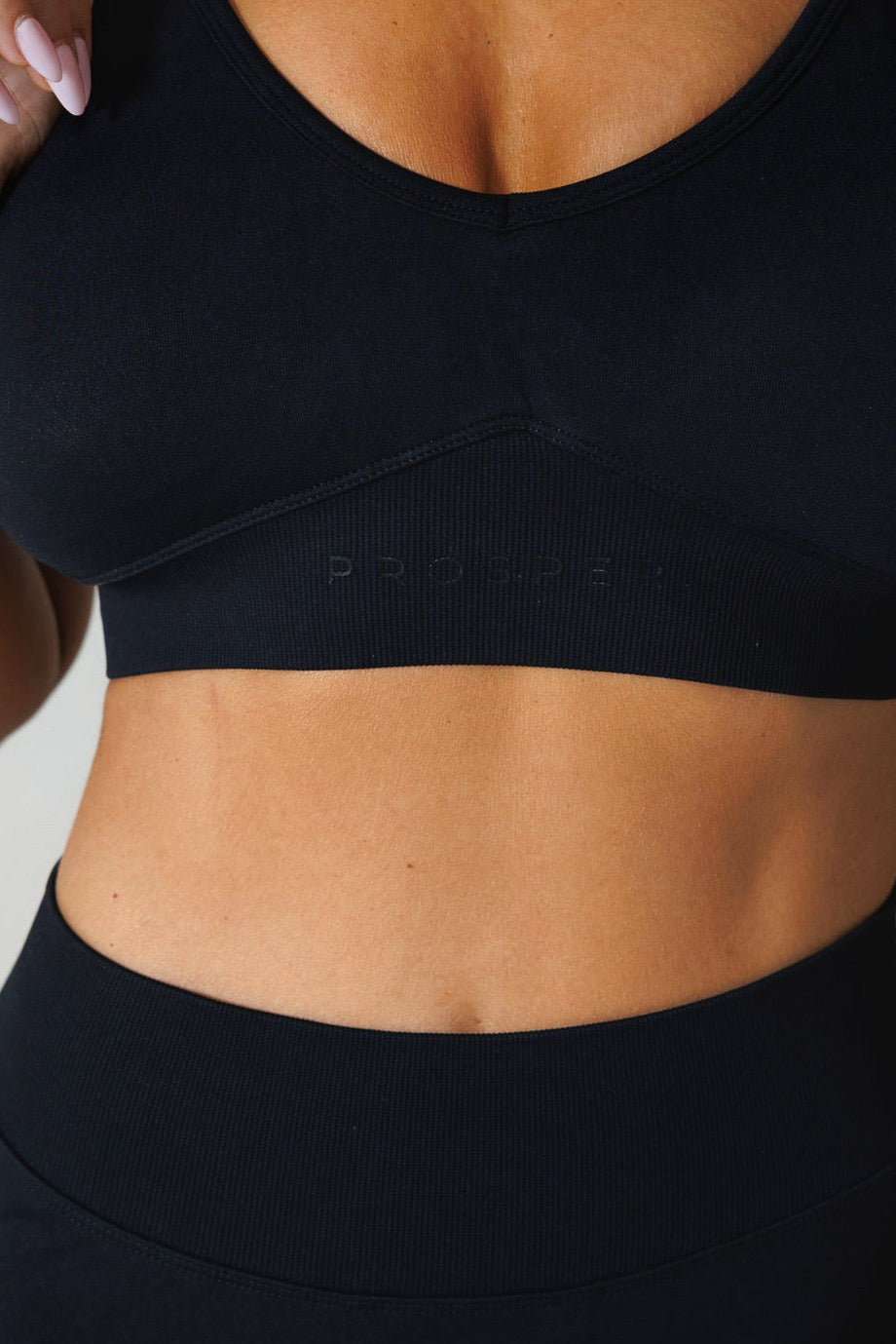 MANTRA BRA: BLACK