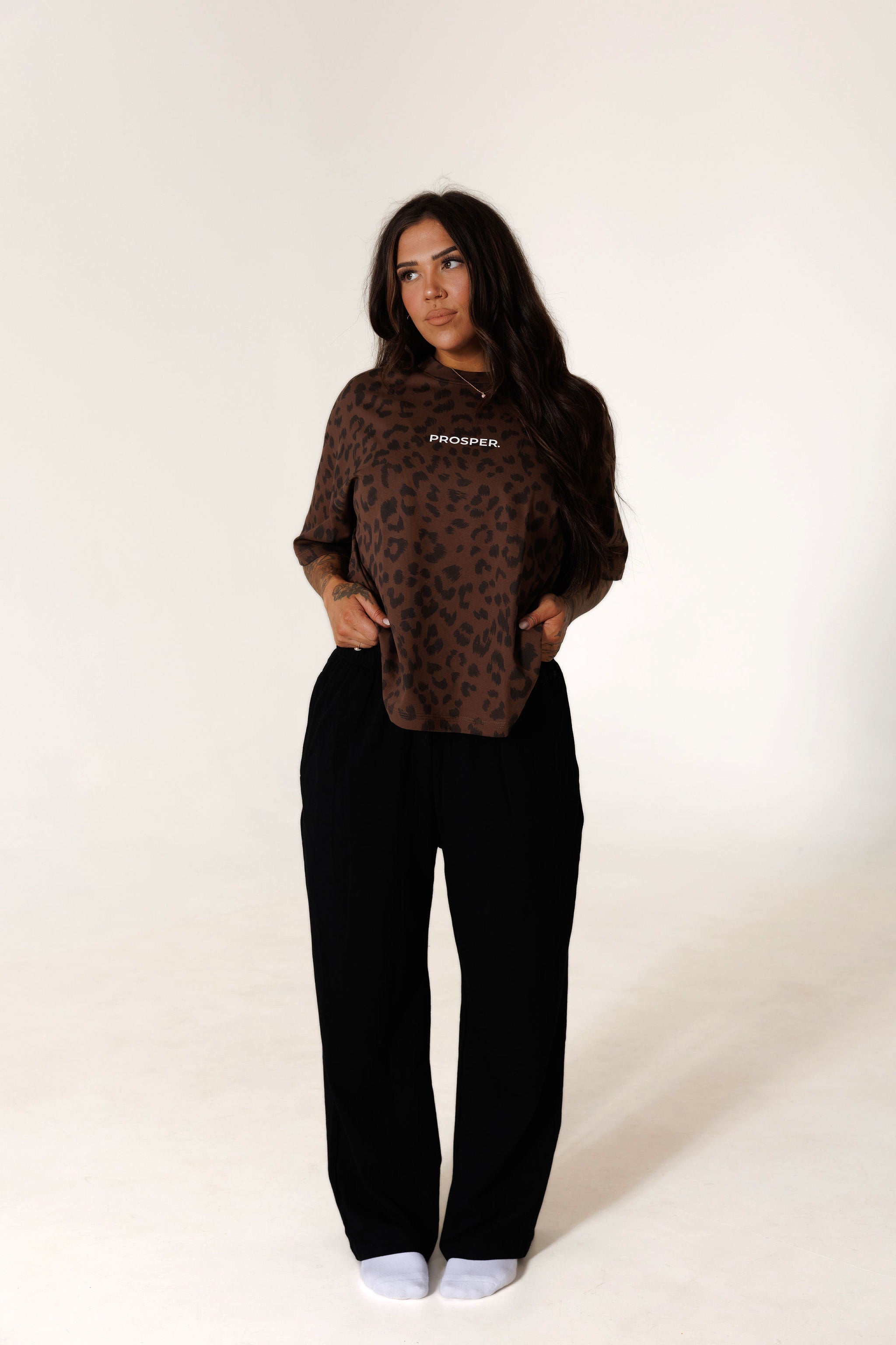 RARE BREED TEE: SMOKED BROWN