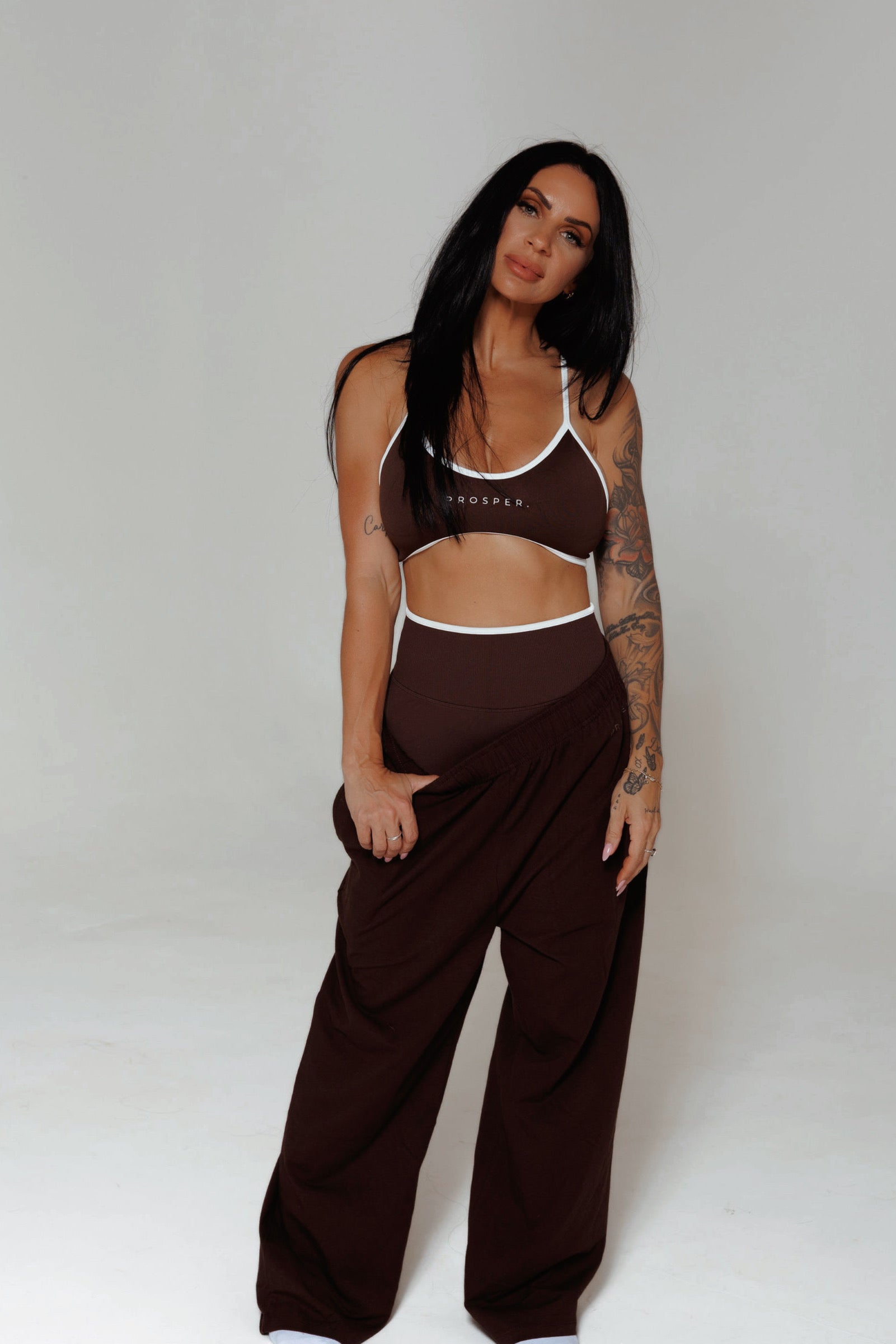 SWEAT PANT: BROWN