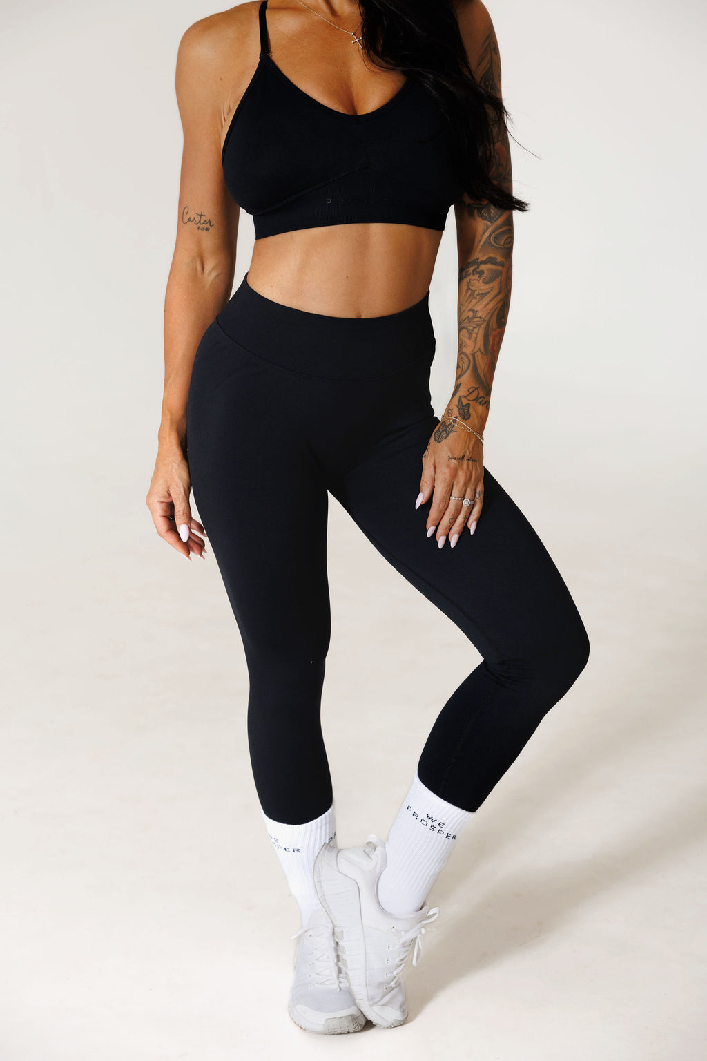 MANTRA LEGGING: BLACK