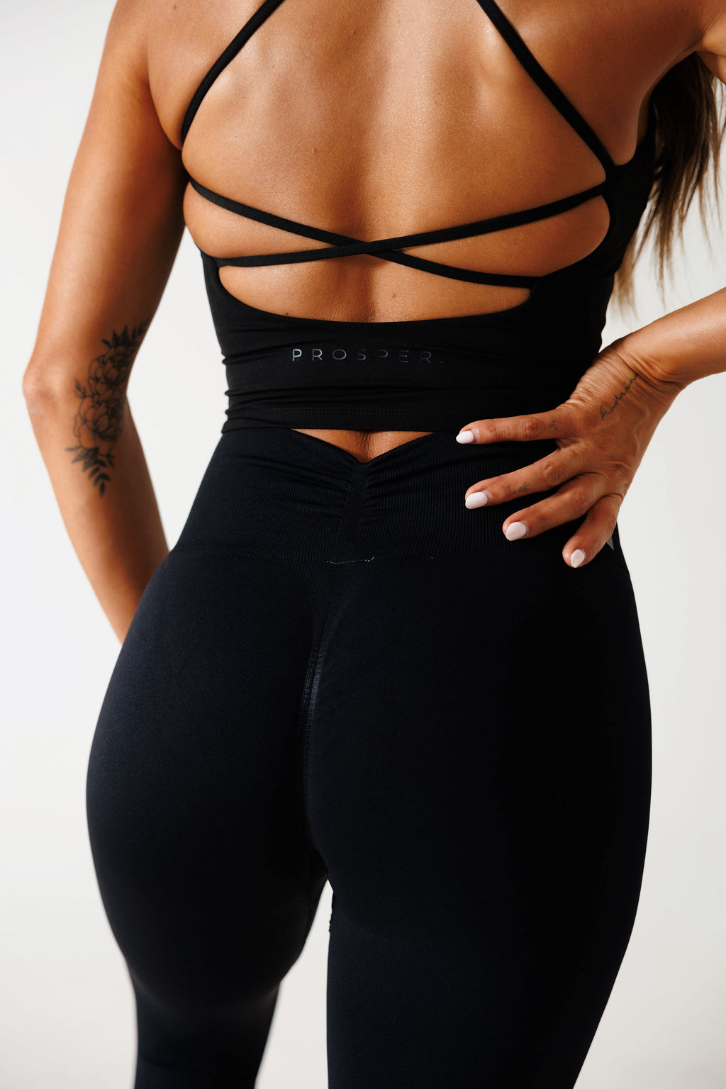 OPEN BACK TANK: BLACK