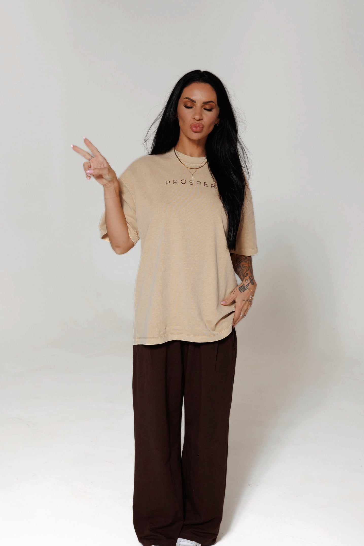 WE PROSPER TEE | PROVERBS: TAN