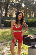 SAVVY SHORT: RED