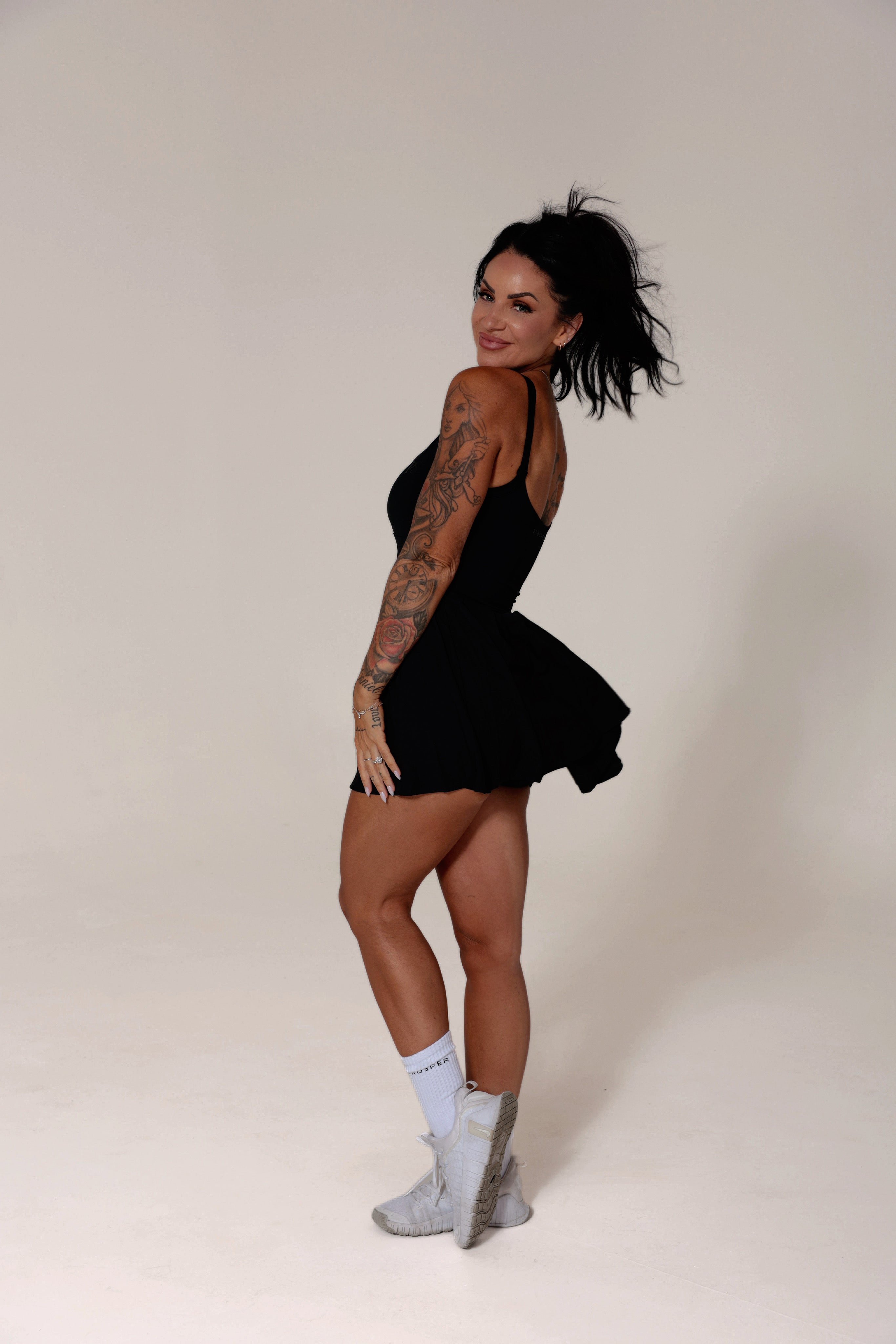 VISION SPORT DRESS: BLACK