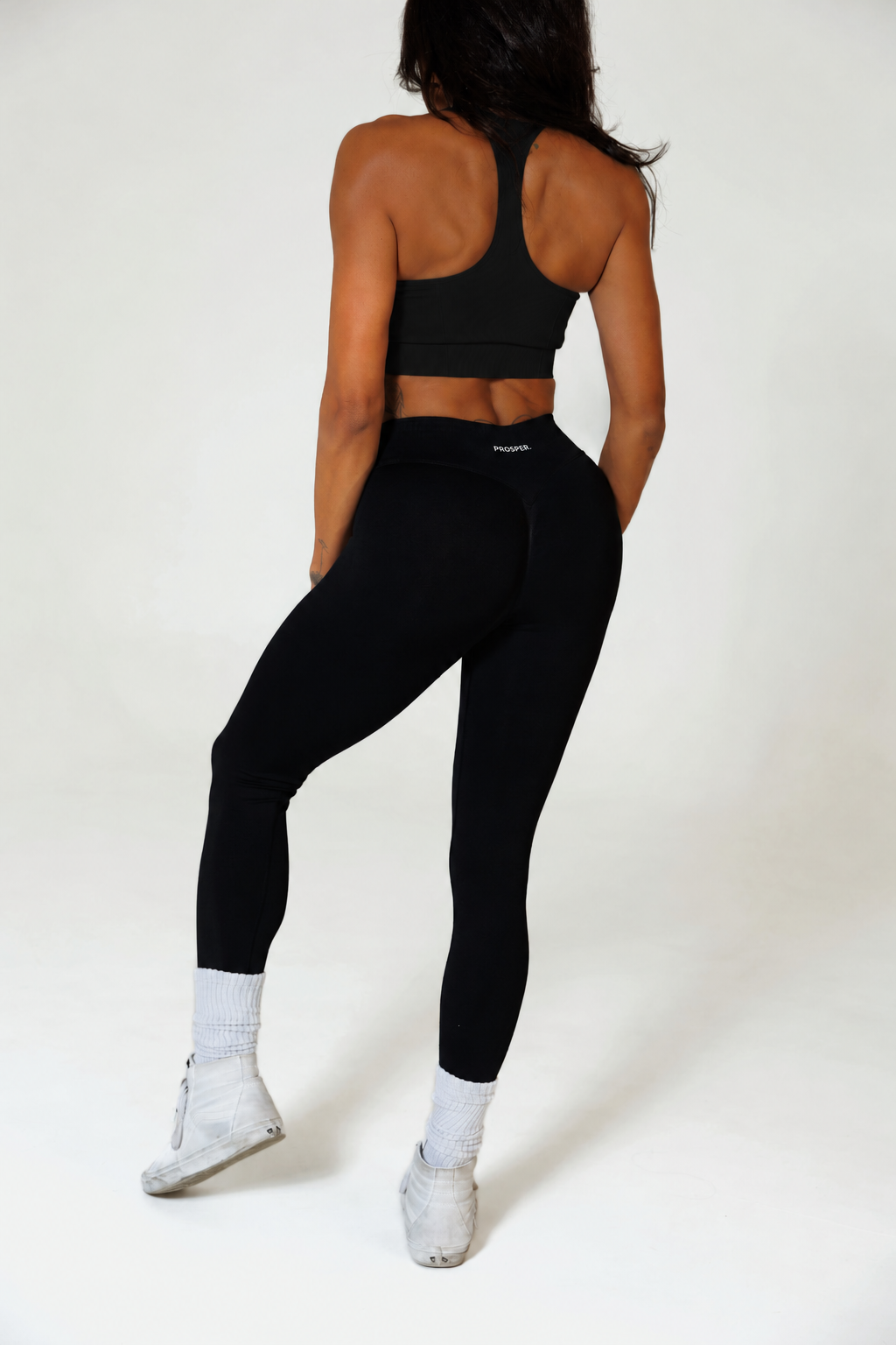 HANG TIGHT MICRO TANK: BLACK