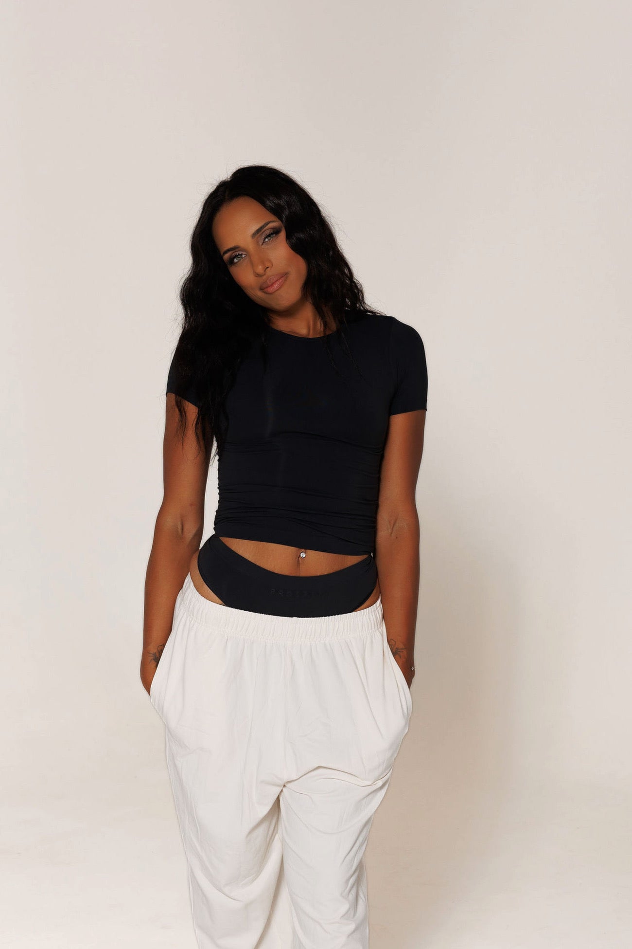 SOFT ERA LUXE TEE & MID RISE PANTIE SET: BLACK
