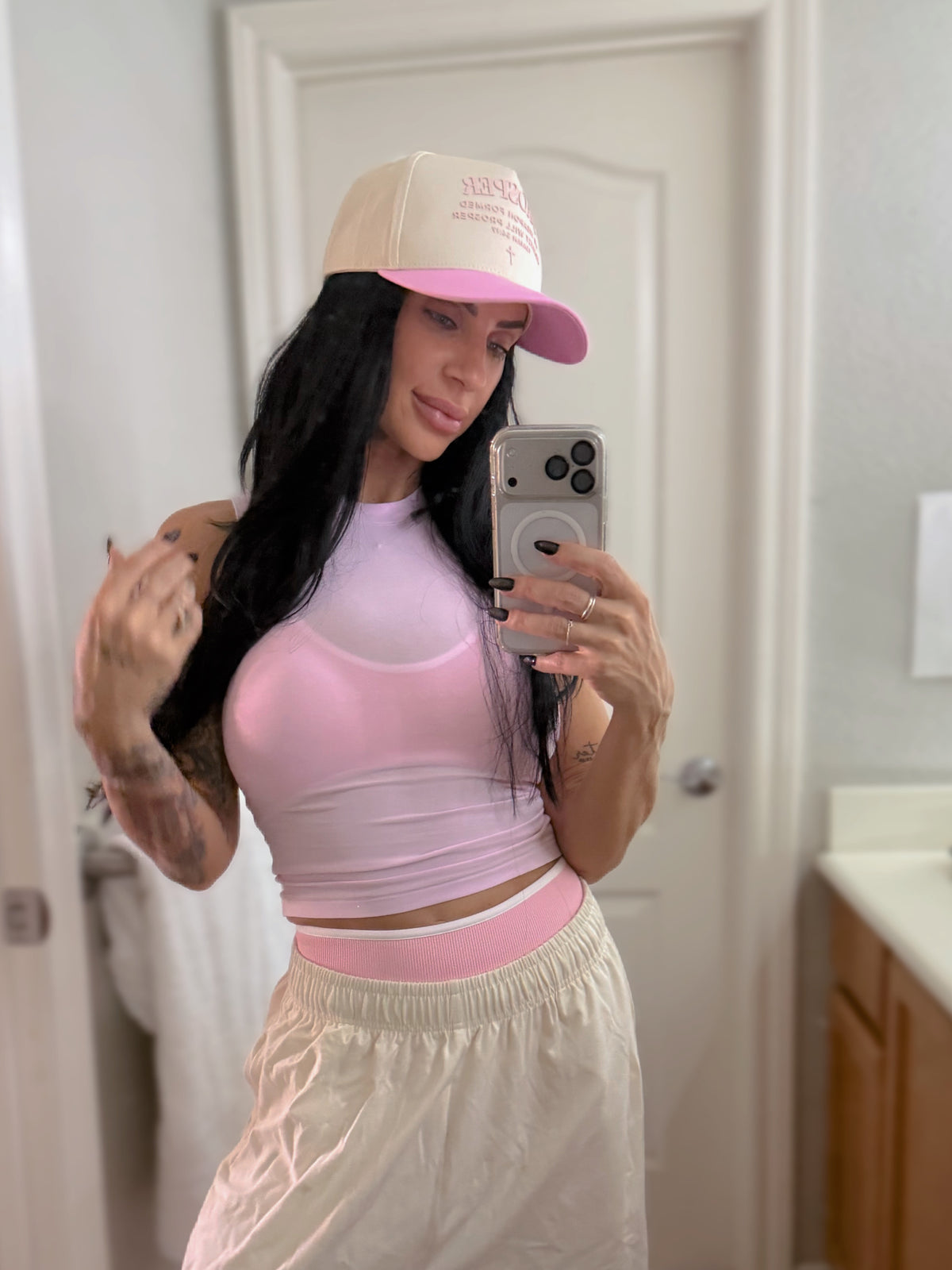 FITTED CROP TANK: LIGHT PINK