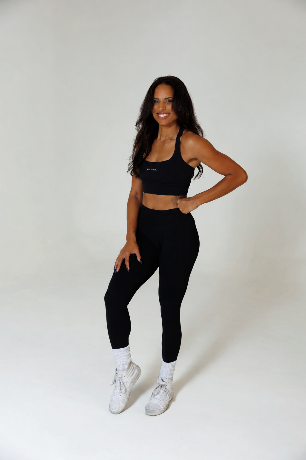HANG TIGHT MICRO TANK: BLACK