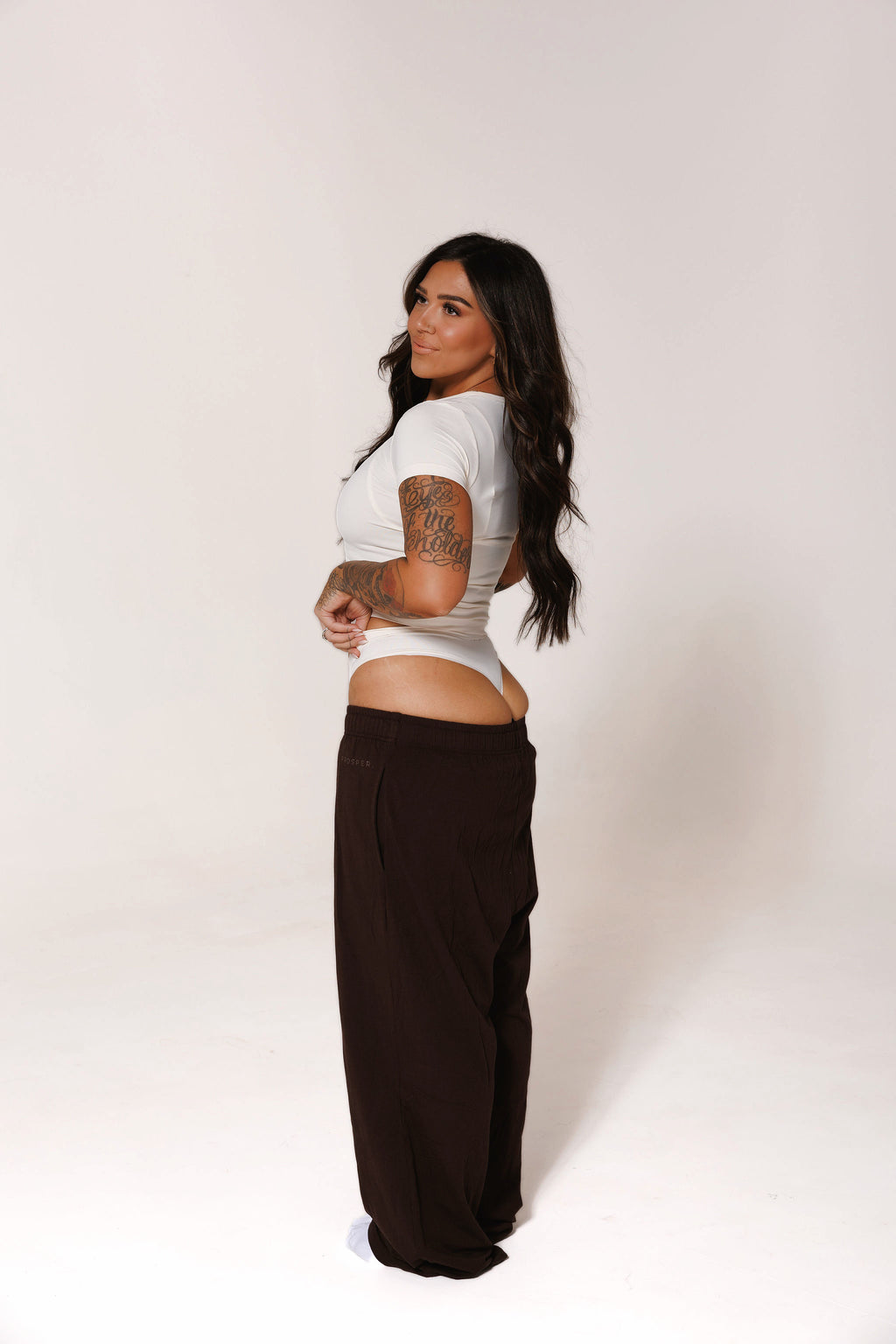 SOFT ERA LUXE TEE & MID RISE PANTIE SET: IVORY