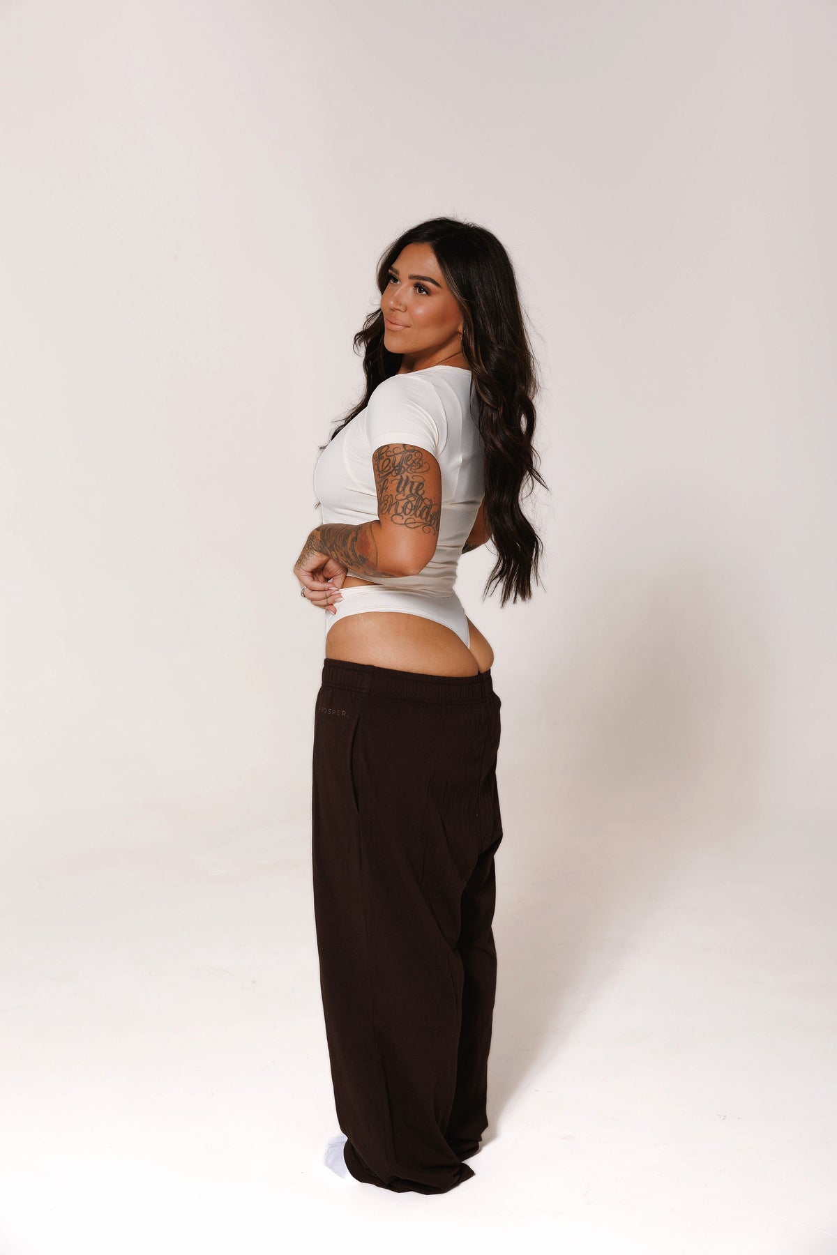 SOFT ERA LUXE TEE & MID RISE PANTIE SET: IVORY