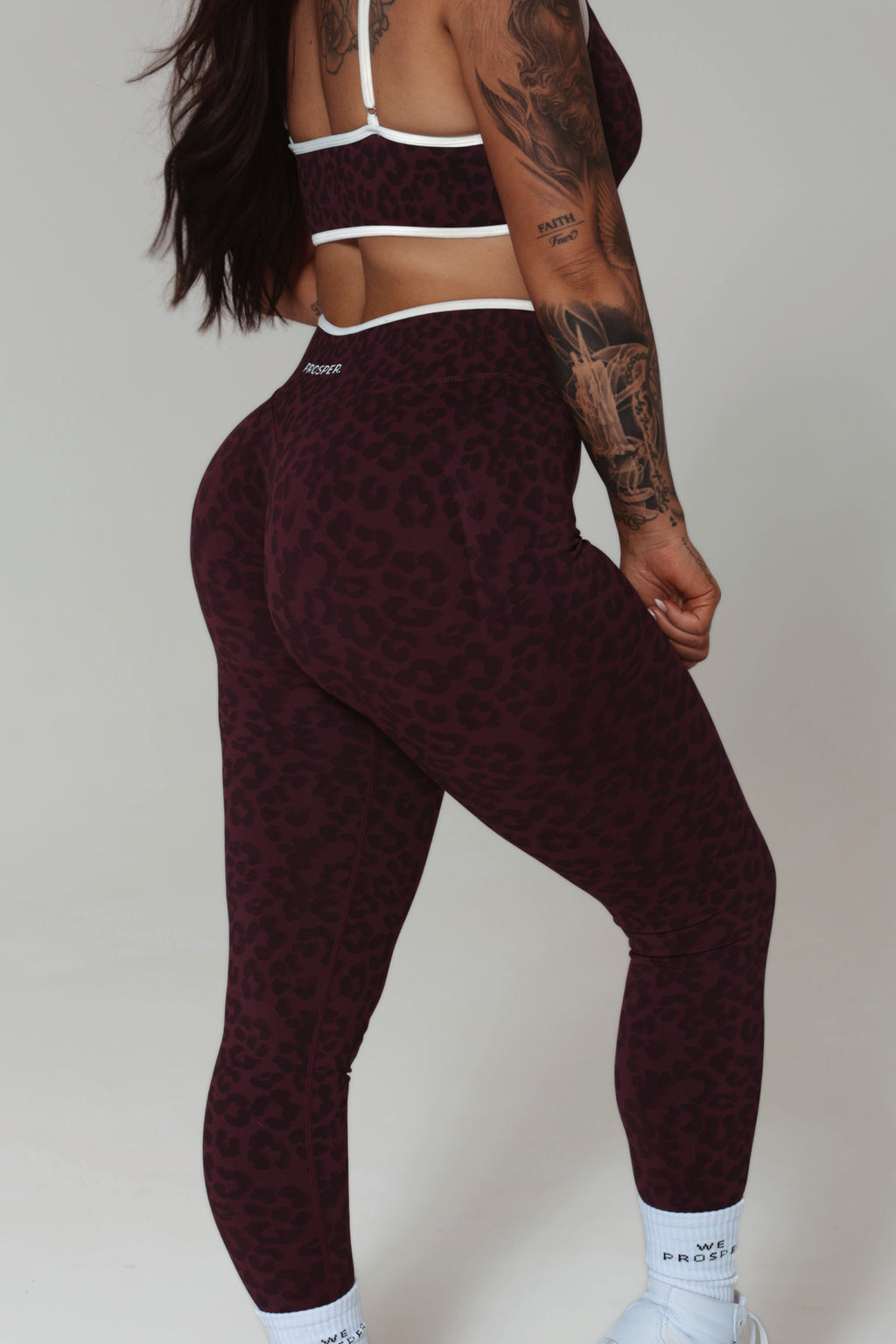 RARE BREED LEGGING: BURGUNDY