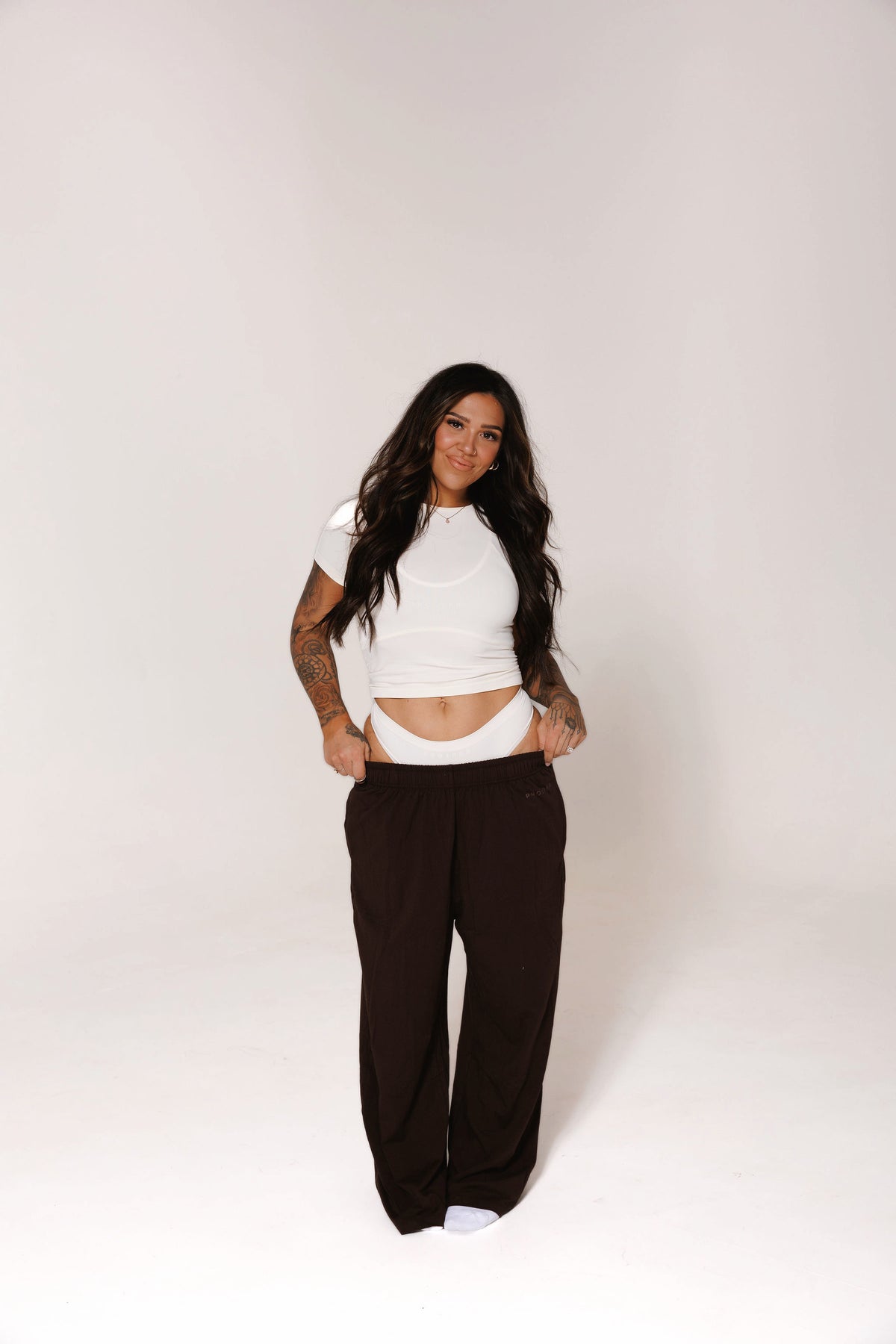SOFT ERA LUXE TEE & MID RISE PANTIE SET: IVORY