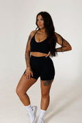 MANTRA SHORT: BLACK