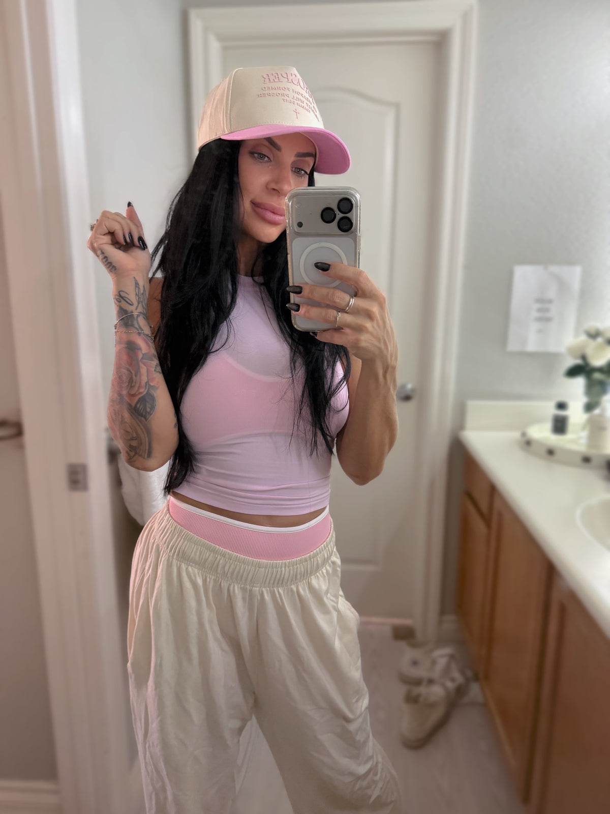 FITTED CROP TANK: LIGHT PINK