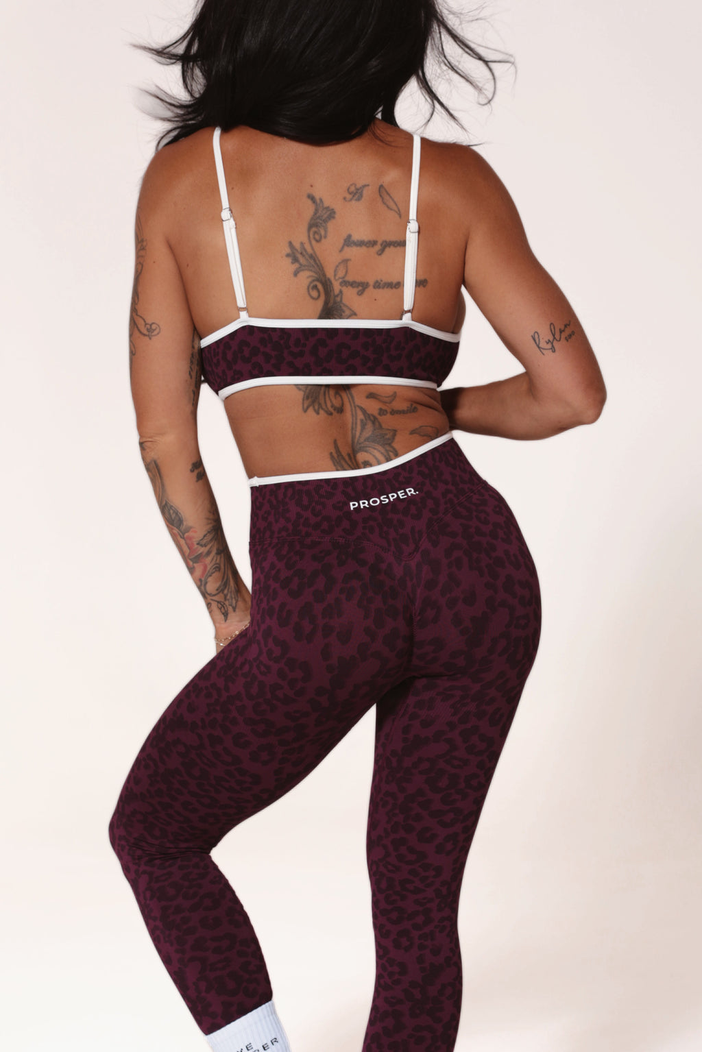 RARE BREED LEGGING: BURGUNDY