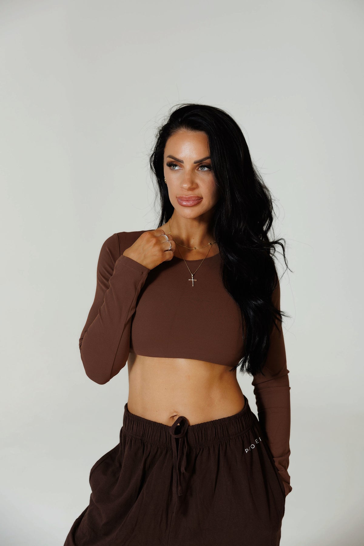 PURSUIT LONG SLEEVE: BROWN