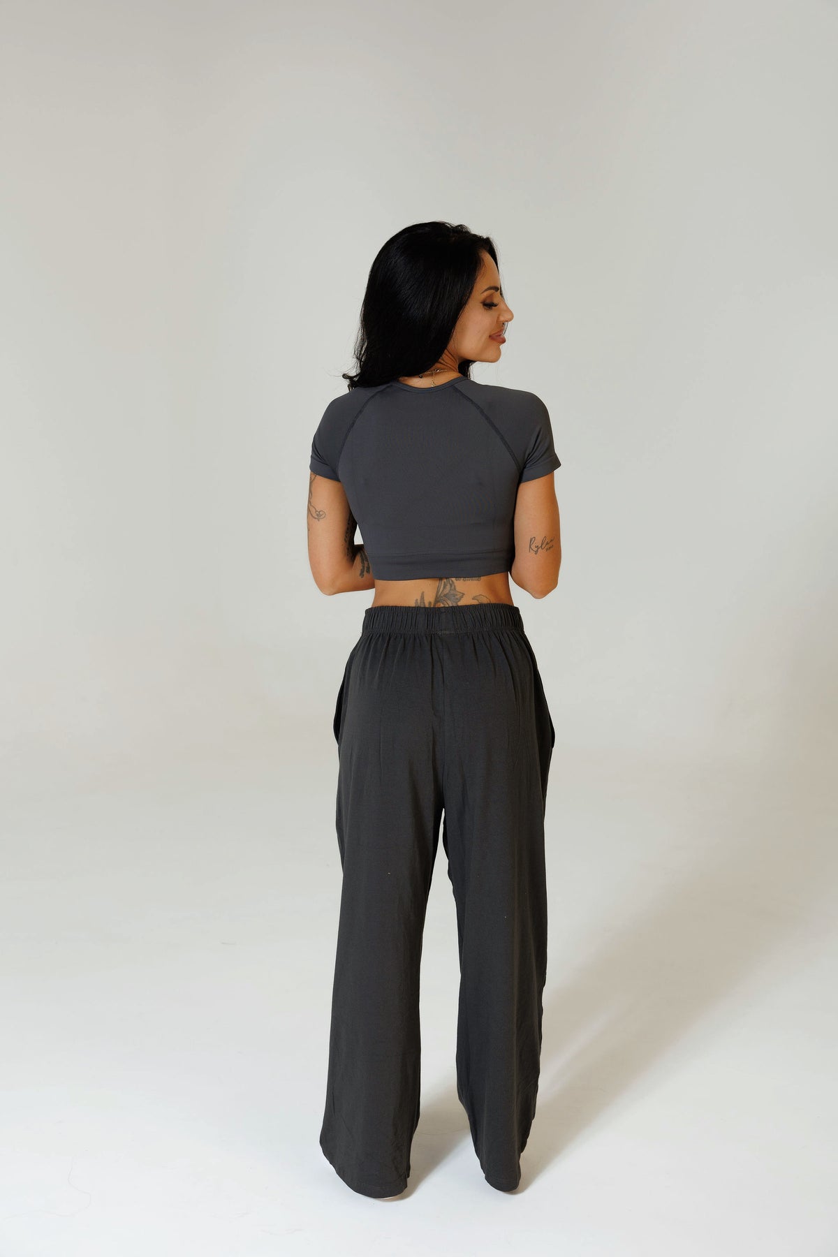 STEADY SPORTS TOP: ASPHALT